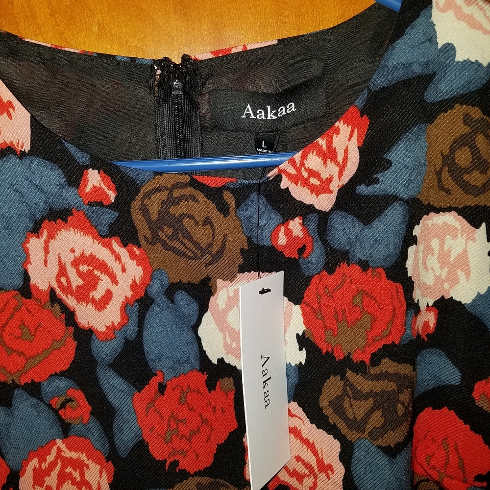 Aakaa Rose Patterned Dress - Picture 3 of 6